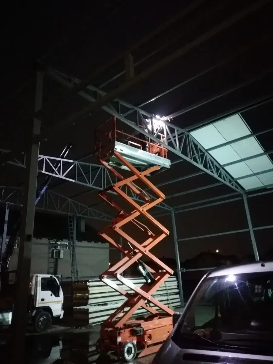 Makazasta platforma JLG • 3246 ES, godište 2007 • 2