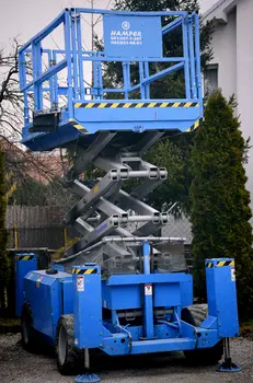 Dizalice i kranovi • Makazasta platforma • Genie • 3268 RT