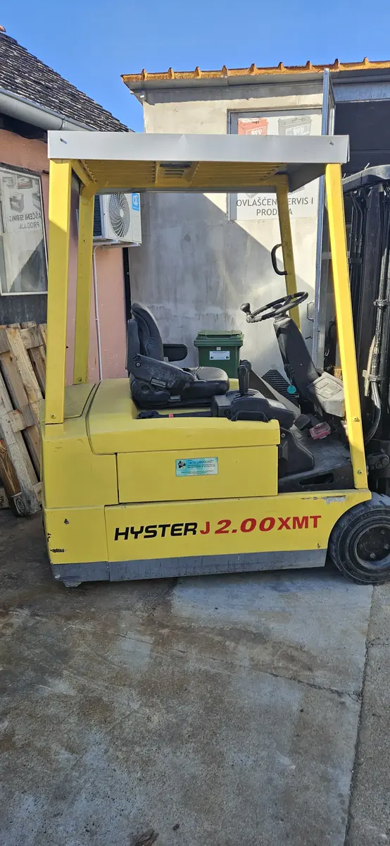 Električni viljuškar Hyster • J20 XMT, godište 2002 • 5