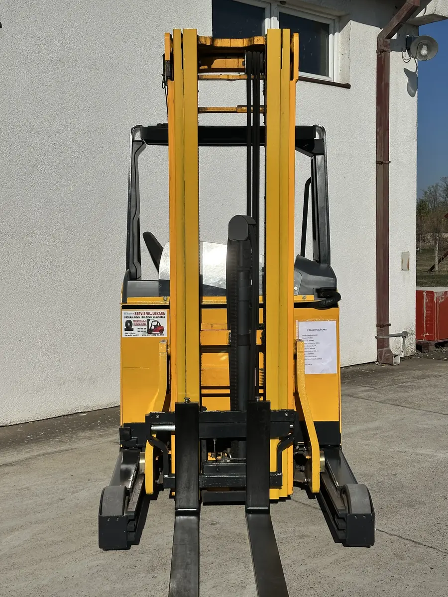 Električni viljuškar Jungheinrich • ETV216, godište 2011 • 4