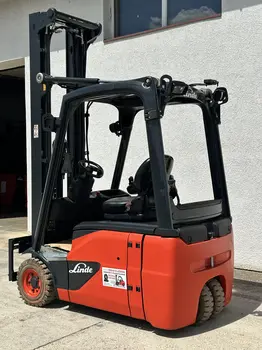 Električni viljuškar Linde • E16 Triplex, godište 2019 • slika 3