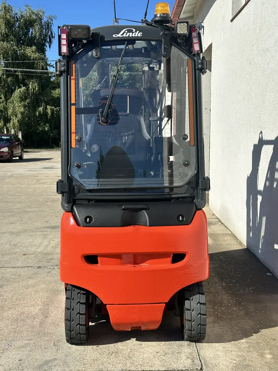 Električni viljuškar Linde • E20 EVO TRIPLEX, godište 2018 • 6