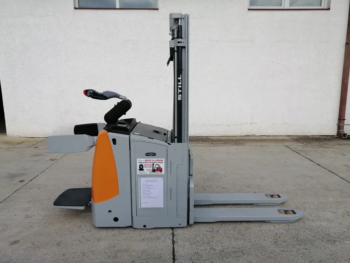 None Still • EXD SF20, godište 2015 • 2