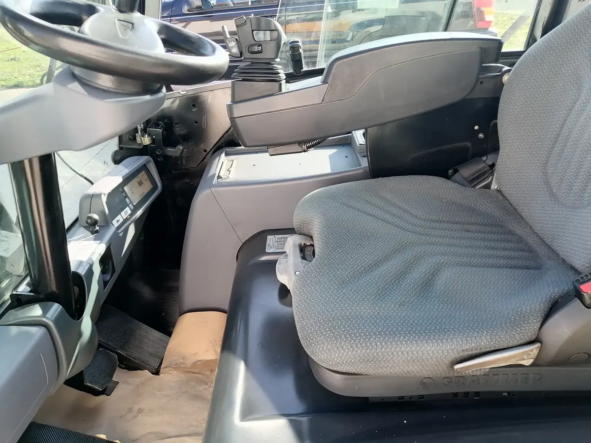 Električni viljuškar Jungheinrich • EFG216, godište 2015 • 7