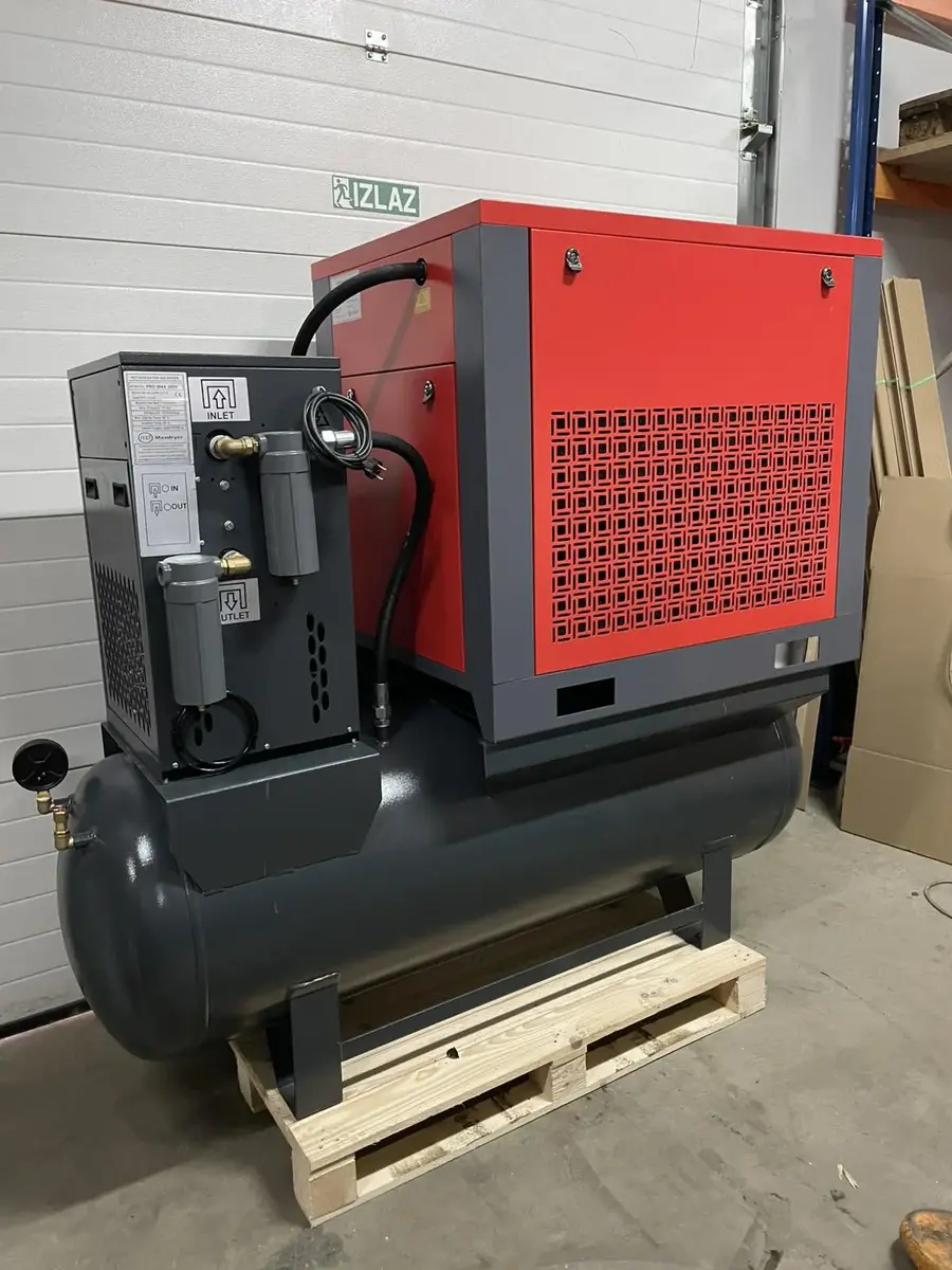 Vijčani kompresor Kron Kompressoren • Kron 11 kW, godište 2025 • 5