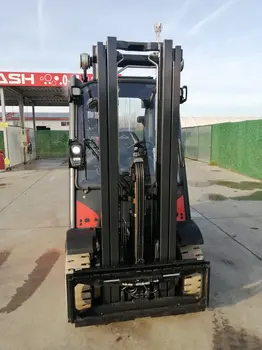 Gasni viljuškar Linde • H25T-02 EVO, godište 2017 • slika 4