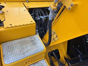 Veliki bager JCB • 140X LC, godište 2023 • slika 15