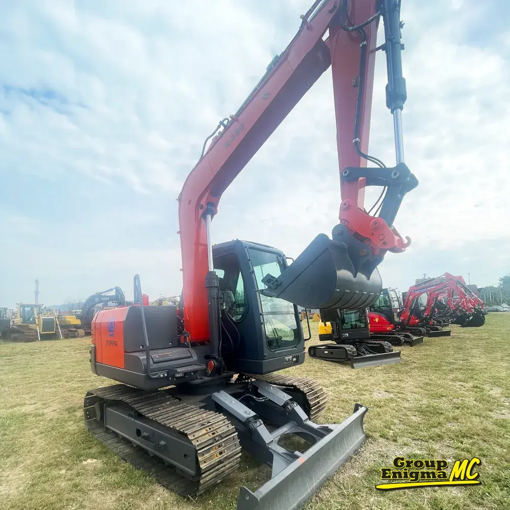 Srednji bager Rippa • R380, godište 2024 • 2