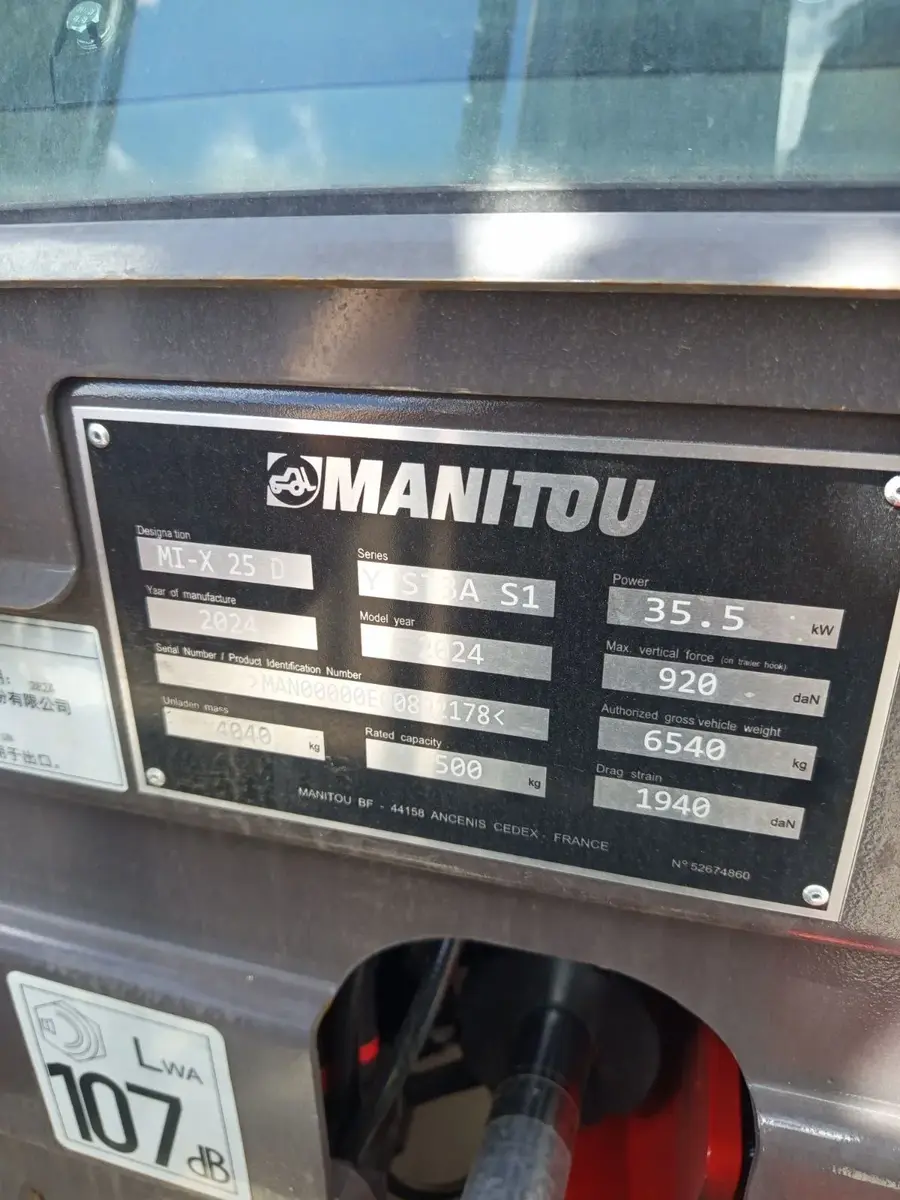 Dizel viljuškar Manitou • MI-X 25D, godište 2024 • 5