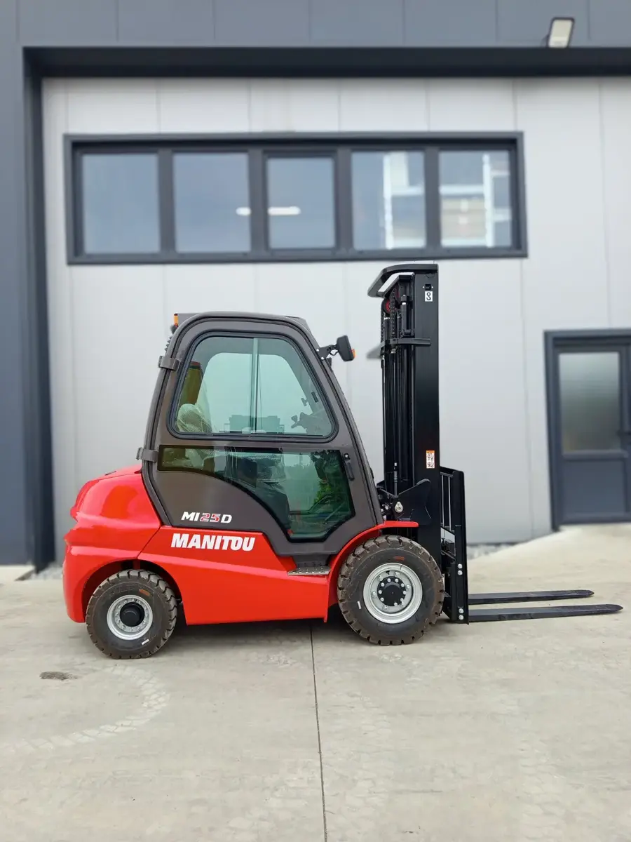 Dizel viljuškar Manitou • MI-X 25D ZK, godište 2024 • 1