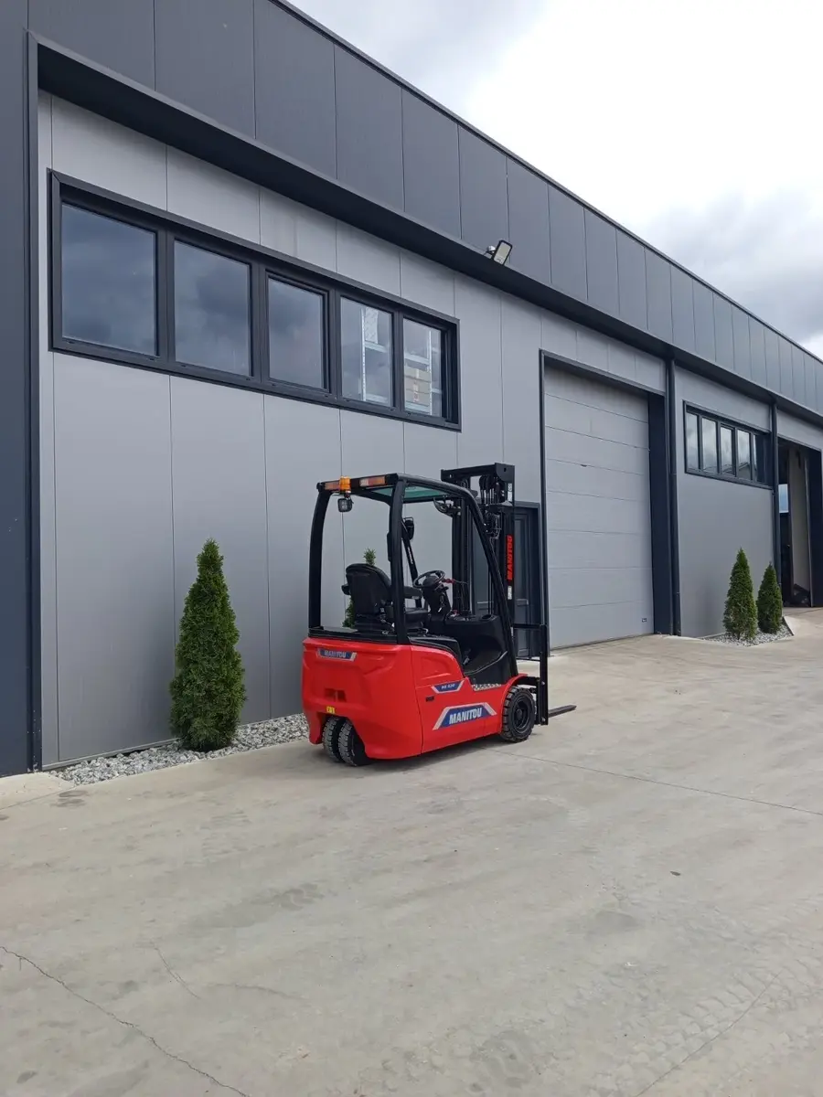 Električni viljuškar Manitou • ME320, godište 2025 • 1