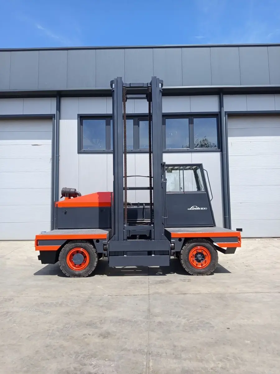 Dizel viljuškar Linde • S30, godište 2012 • 2