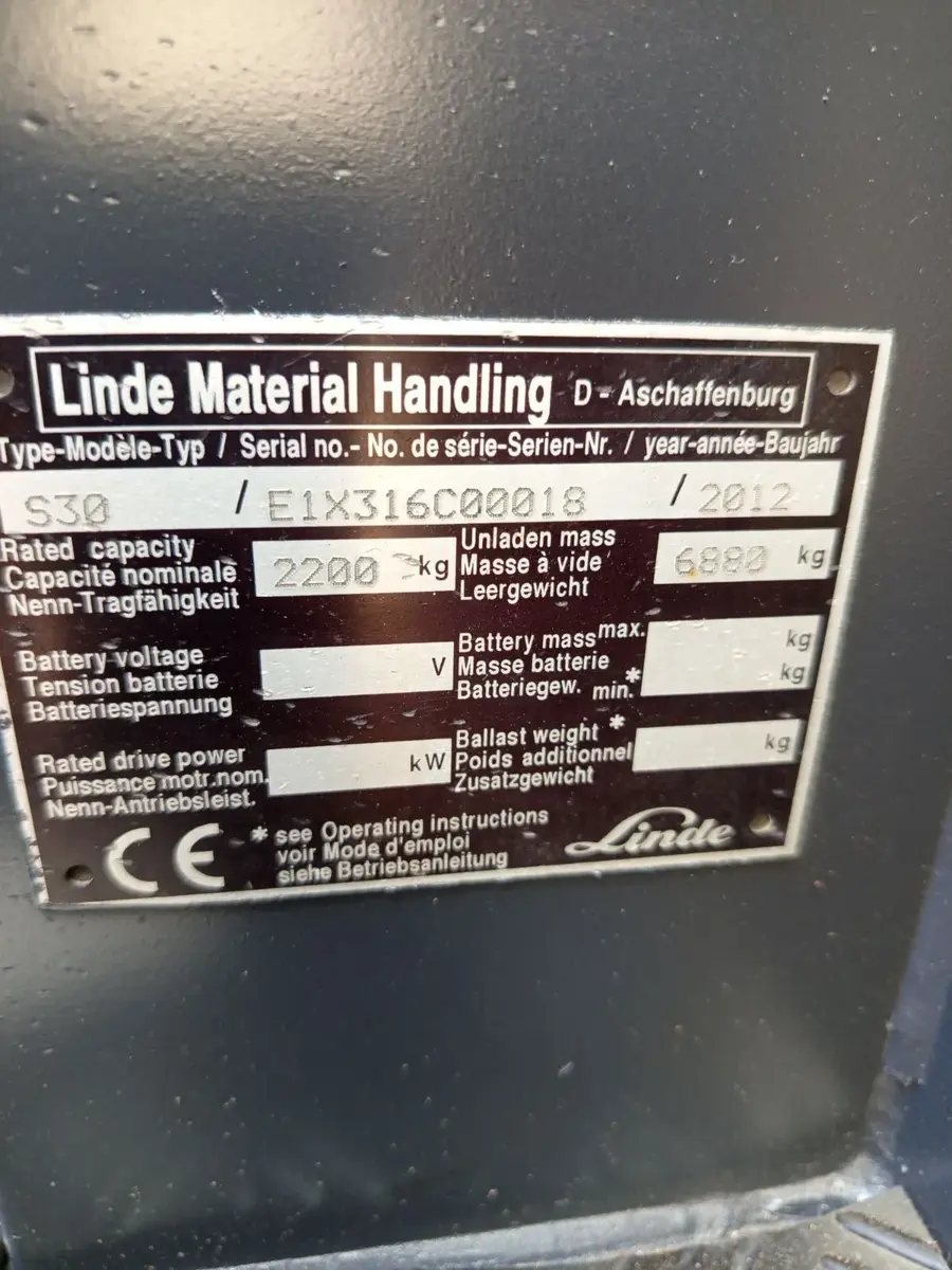 Dizel viljuškar Linde • S30, godište 2012 • 4
