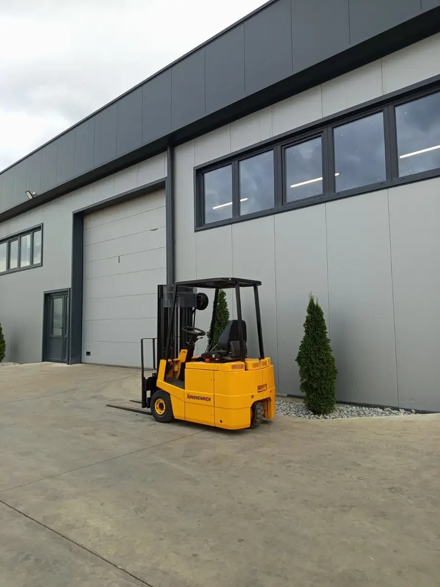 Električni viljuškar Jungheinrich • EFG, godište 1992 • 2