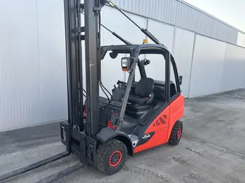 Gasni viljuškar Linde • H25T - 02, godište 2015 • slika 2