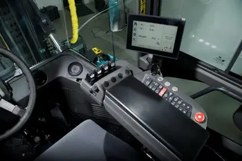 Dizel viljuškar Konecranes • SMV16-1200C, godište 2025 • slika 4