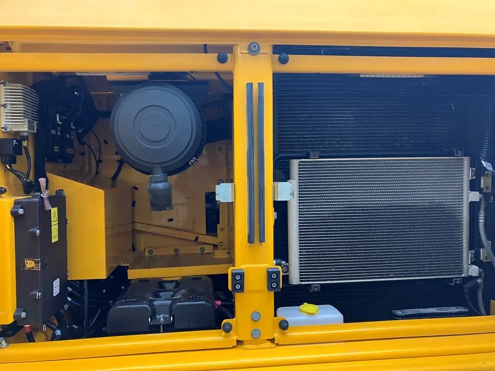 Veliki bager JCB •  220X XD, godište 2024 • 17