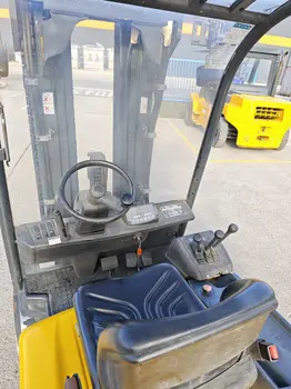 Električni viljuškar OM Kion group • XE30, godište 2008 • slika 4