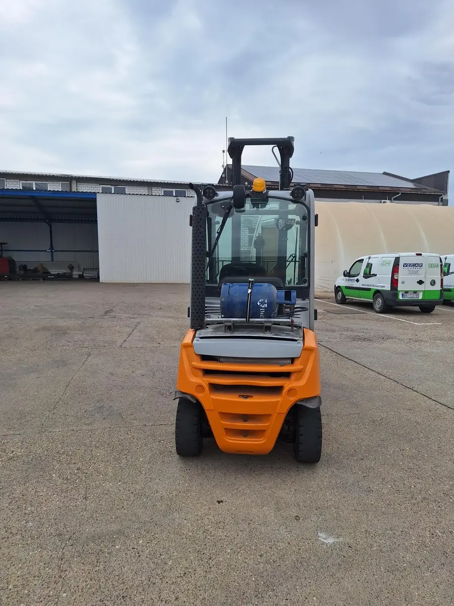 Gasni viljuškar Still • RX70-25T, godište 2019 • 5