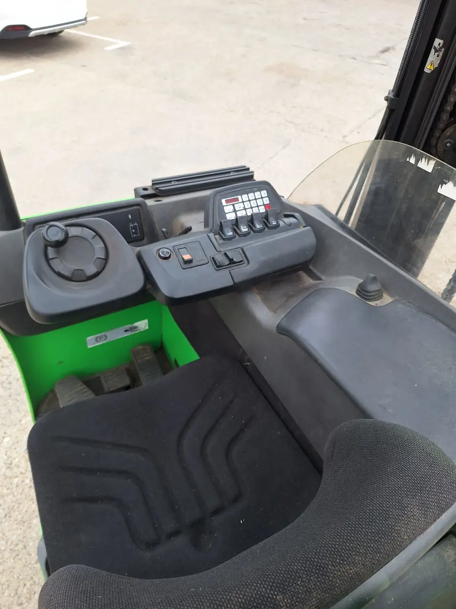 None Cesab • R216, godište 2019 • 8