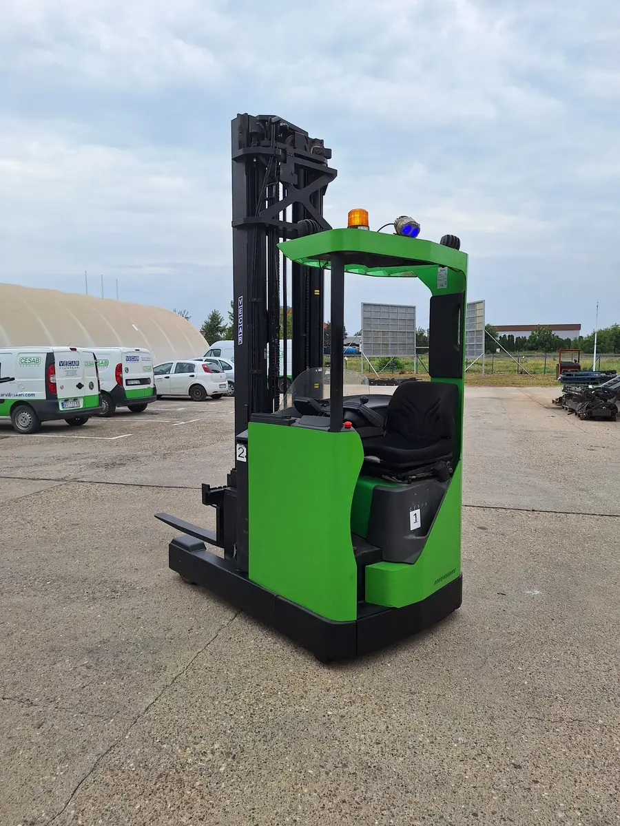 None Cesab • R216, godište 2019 • 10