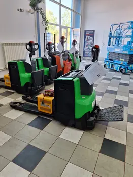 None Cesab • P220, godište 2017 • slika 4