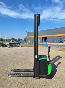 None Cesab • S214, godište 2015 • slika 4