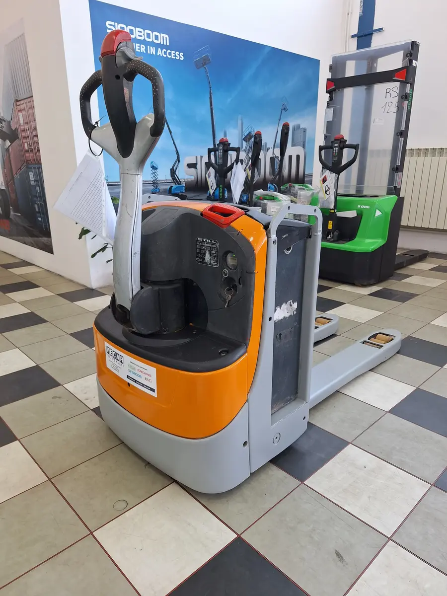 None Still • EXU18, godište 2014 • 2