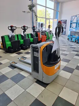 Viljuškari • None • Still • EXU18