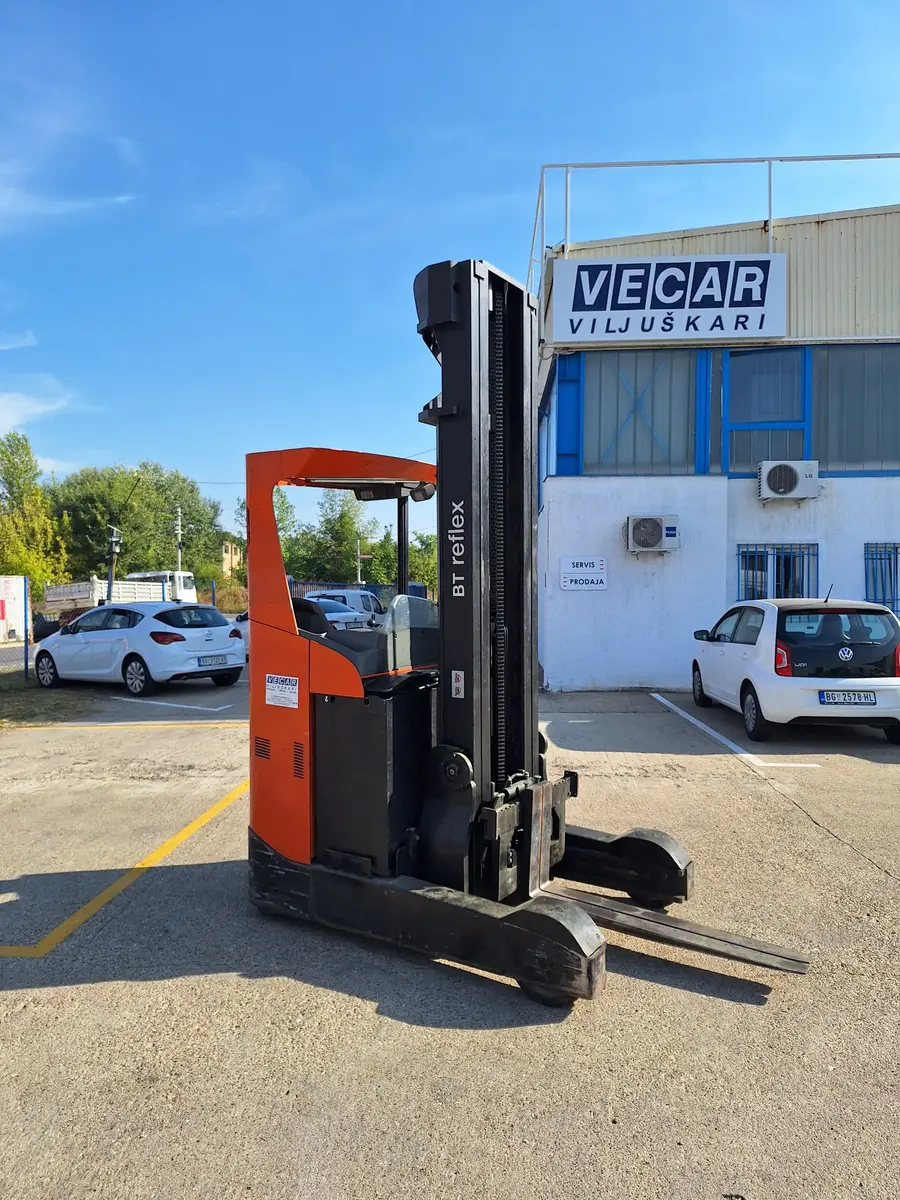 None BT • RRE200, godište 2013 • 1