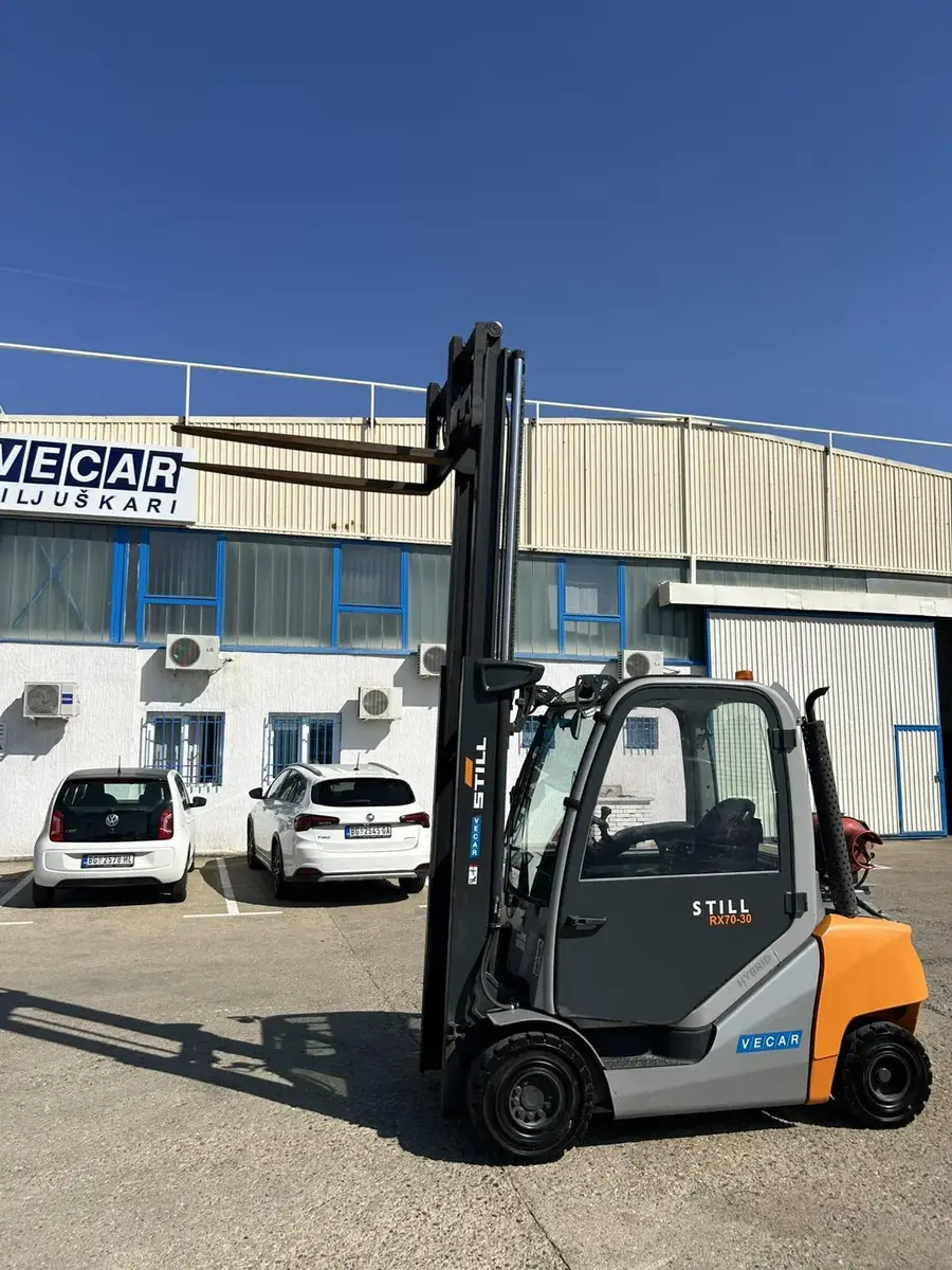 Gasni viljuškar Still • RX70-30T, godište 2020 • 3