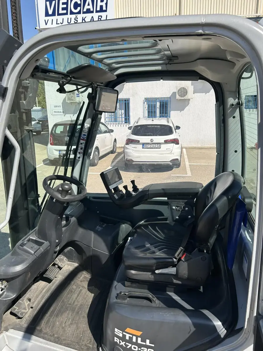 Gasni viljuškar Still • RX70-30T, godište 2020 • 6