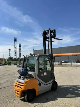 Gasni viljuškar Still • RX70-30T Hybrid, godište 2020 • slika 5