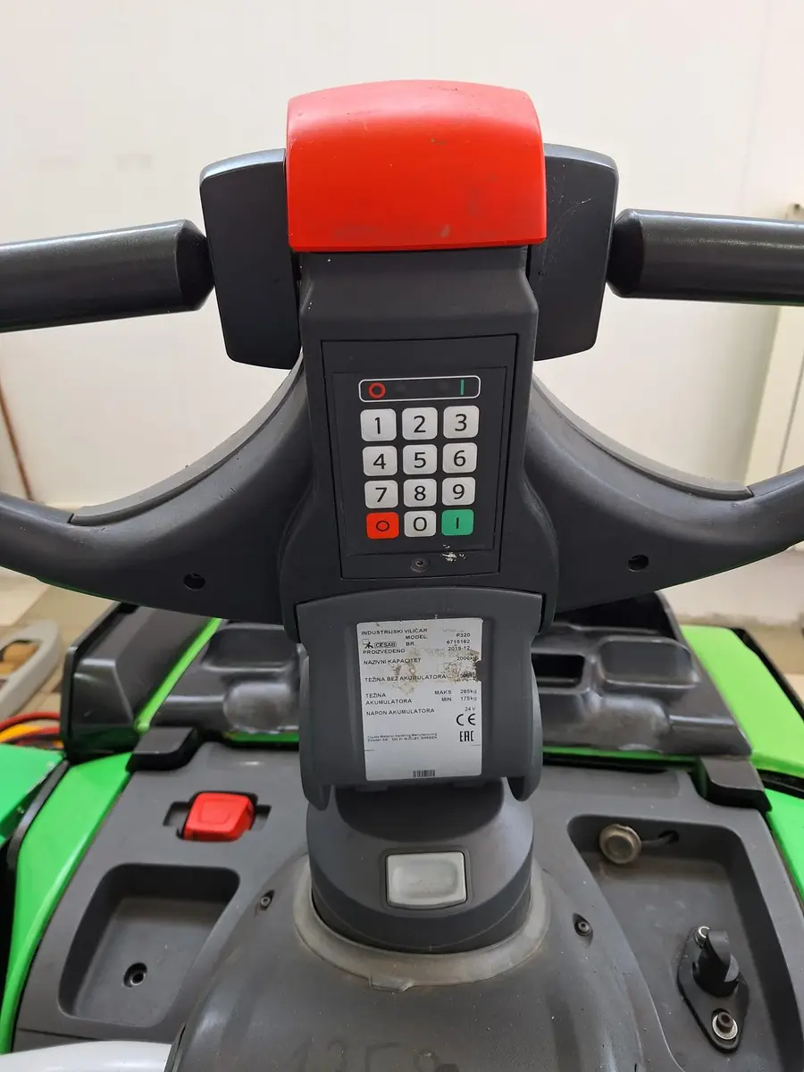 None Cesab • P320, godište 2019 • 7