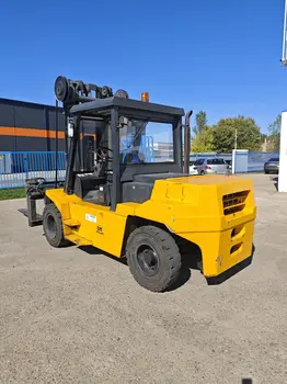 Dizel viljuškar OM Kion group • DI80C, godište 2005 • slika 3