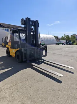 Dizel viljuškar OM Kion group • DI80C, godište 2005 • slika 7