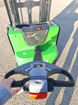 None Cesab • S212, godište 2025 • slika 7