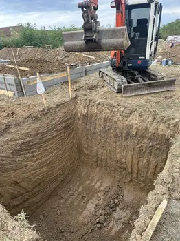 None Vršimo sve vrste zemljanih radova mini bagerom i kamionom kiperom • slika 6