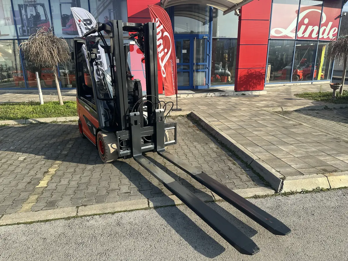 Električni viljuškar Linde • E25, godište 2018 • 7