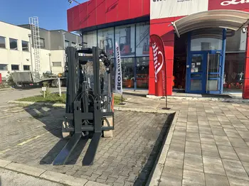 Električni viljuškar Linde • E25, godište 2018 • slika 5