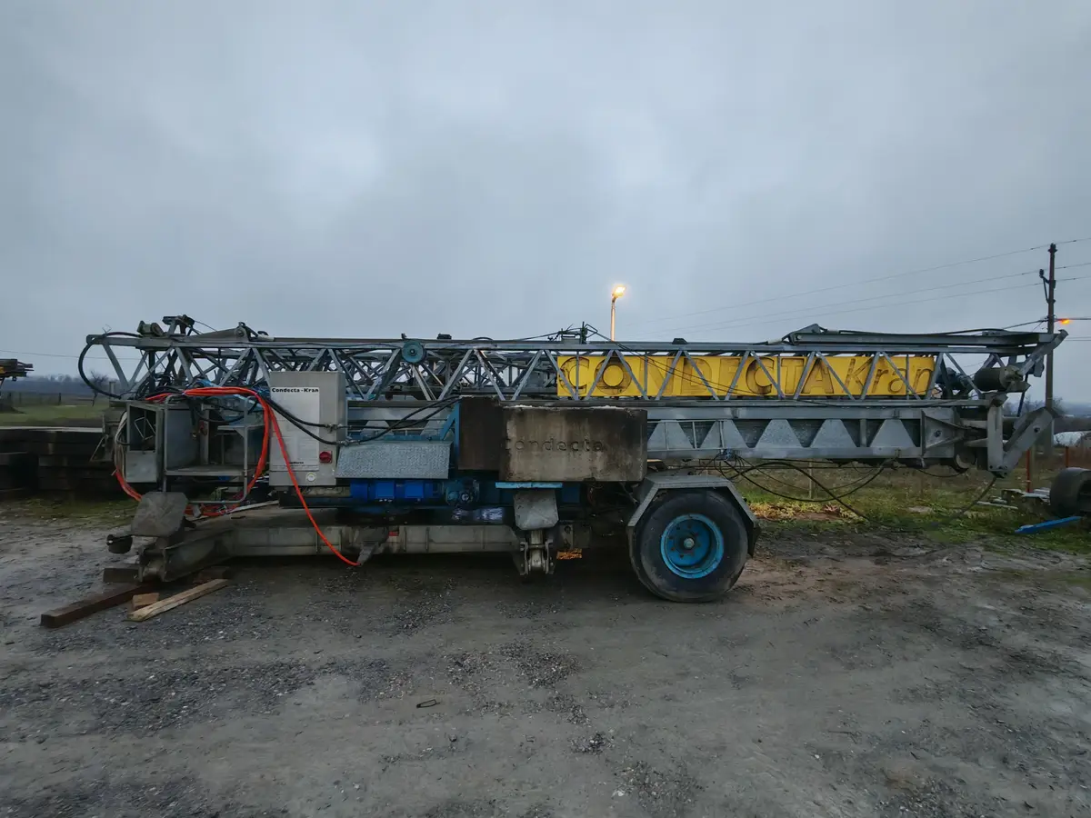 Toranjska dizalica Condecta 2508 • 3