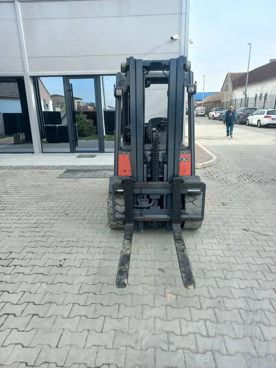 Dizel viljuškar Linde • H30D-1, godište 2012 • 2