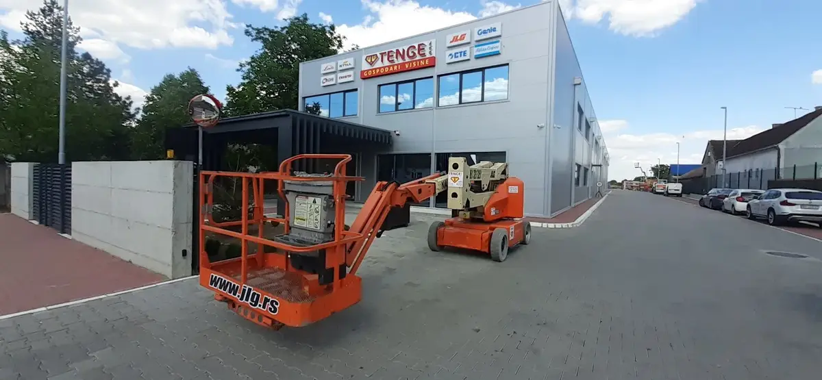 Zglobna platforma JLG • E400 AJPN • 1