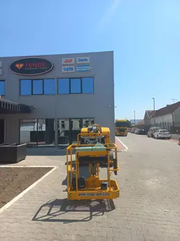 Zglobna platforma JLG • E400 AJPN • slika 9