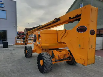 Zglobna platforma JLG • E400 AJPN • slika 10