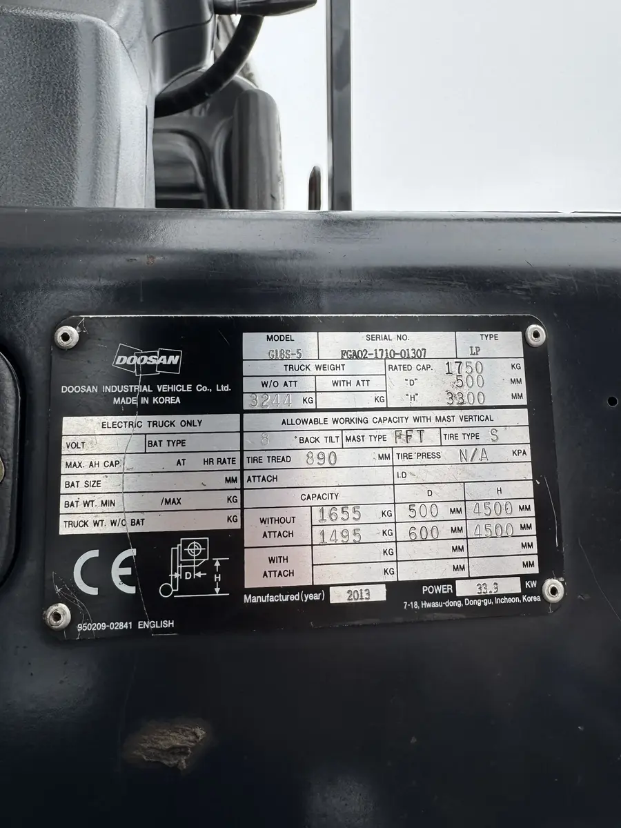 Gasni viljuškar Doosan • G18S-5, godište 2013 • 8