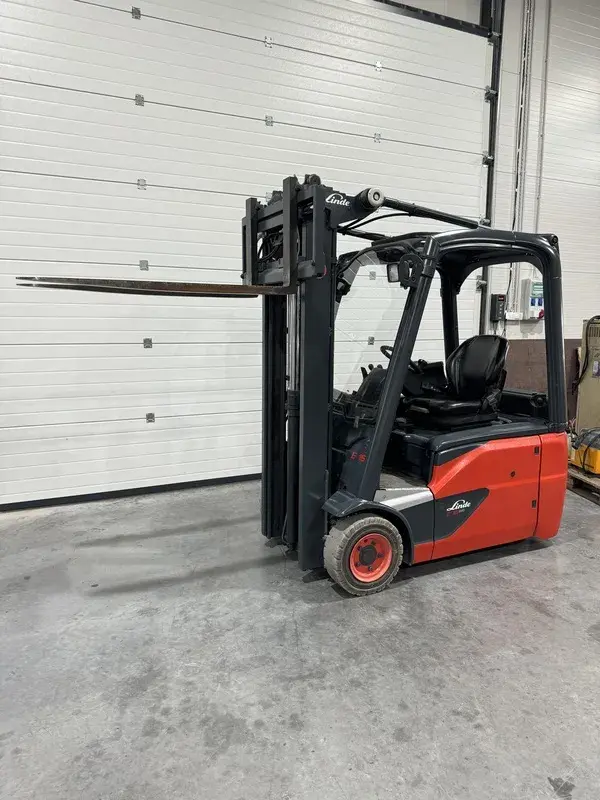 Električni viljuškar Linde • E14, E16, E18, E30HL, H20, H60D • 2