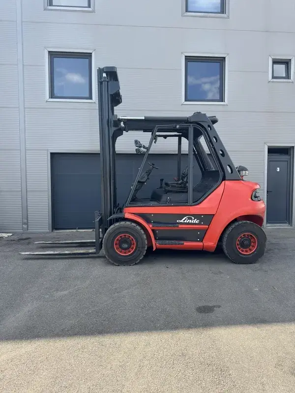 Električni viljuškar Linde • E14, E16, E18, E30HL, H20, H60D • 6