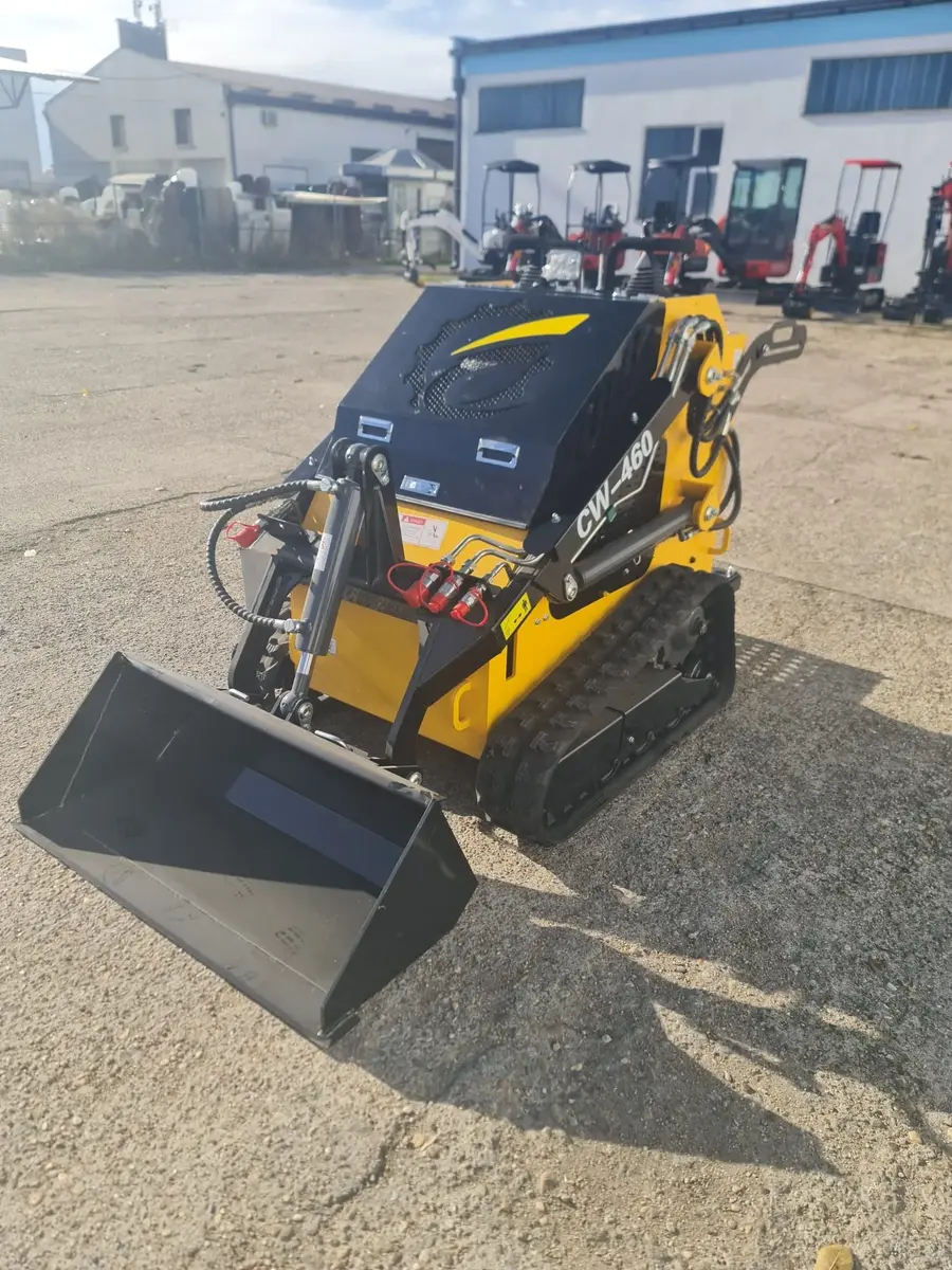 Mini utovarivač CW 460 Skid Loader, godište 2025 • 1