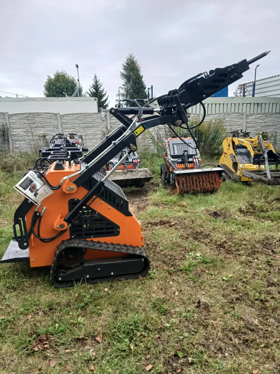 Mini utovarivač Rippa • dozer, godište 2025 • 4